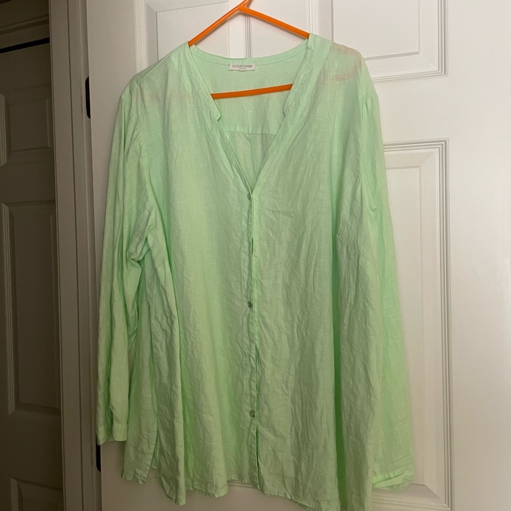 Eileen Fisher linen top.